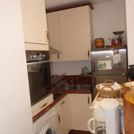 Appartamento Sleeps 4 Air Con